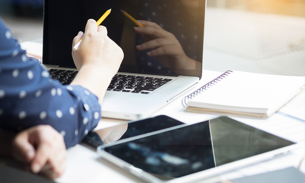 Coding Together Beats Coding Alone: Here’s Why You’ll Learn Faster with a Crew